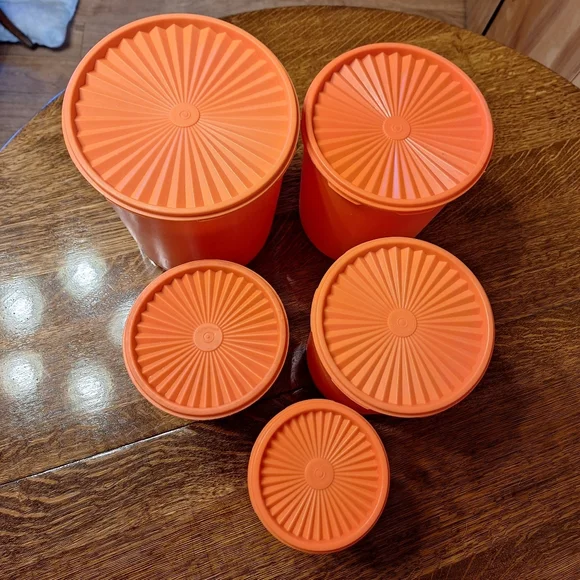 Vintage 1970s "Servalier Nesting Canisters" In Harvest Orange 5 In Set - Picture 4 of 16